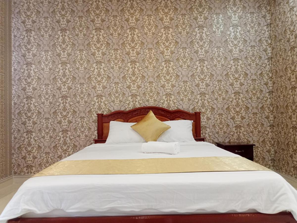 Van Loc Hotel Can Tho Buitenkant foto